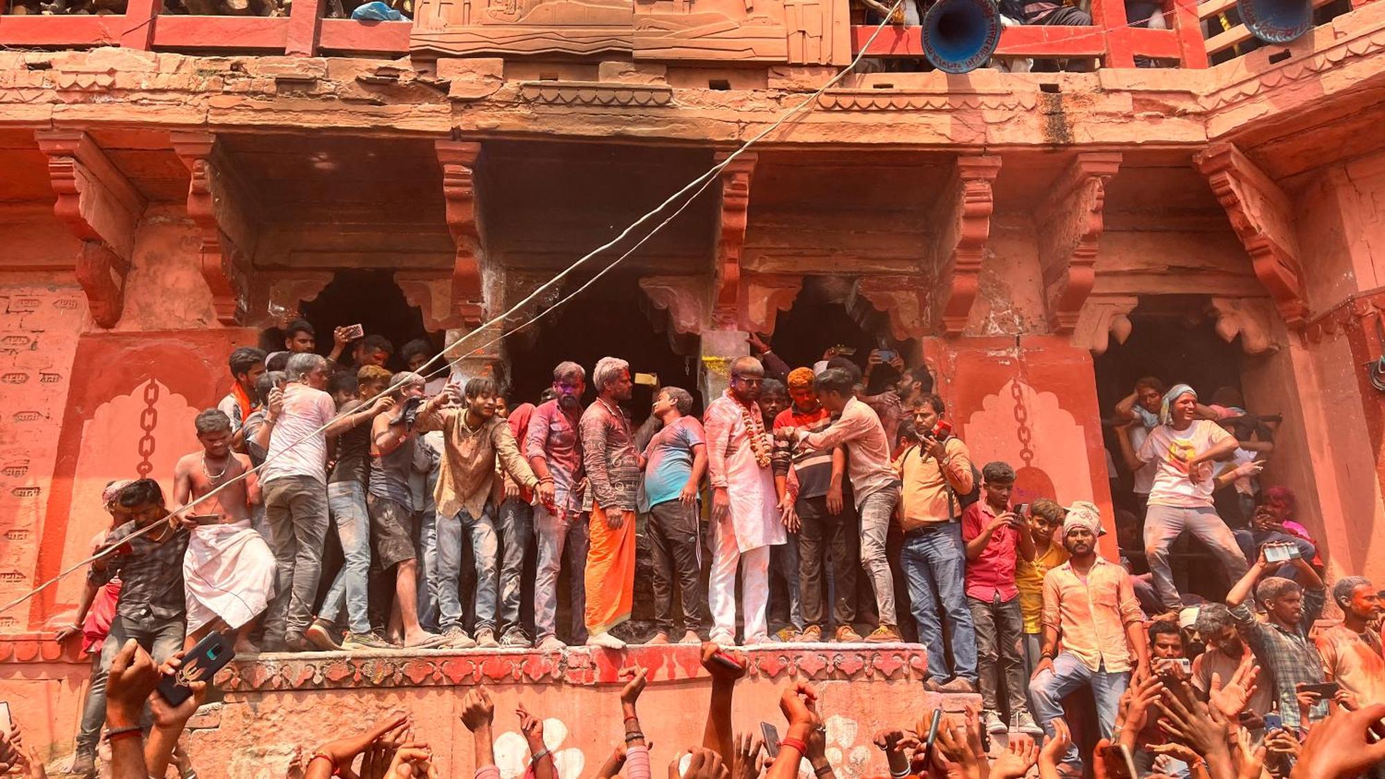 Madsquad Hostel Dorms & Rooms - Varanasi, Varanasi